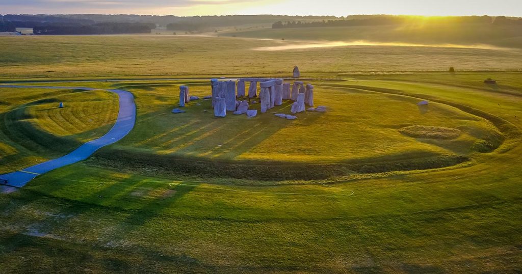 Stonehenge - boka biljetter och guidade turer